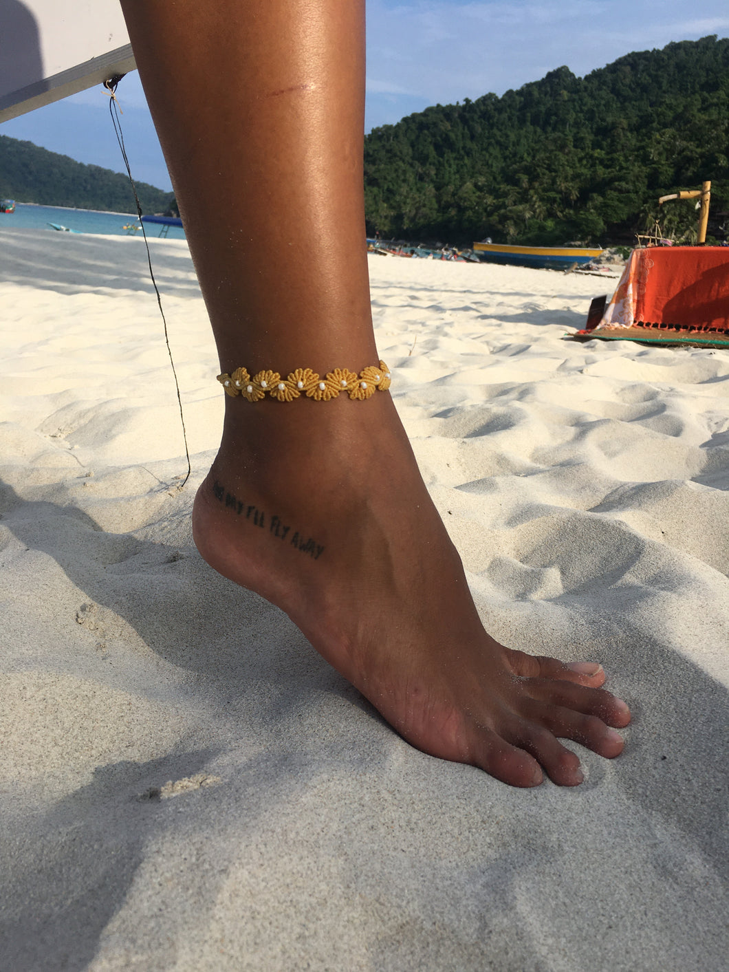 Floral Macramé Anklet