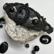 Load image into Gallery viewer, Black Agate Macramé Bracelet
