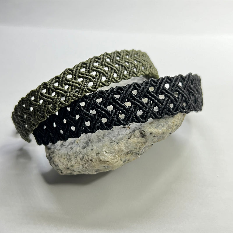 Bracelets - Celtic Macrame Bracelet