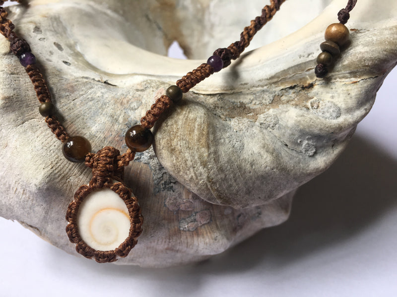 Jewellery - Shell necklace