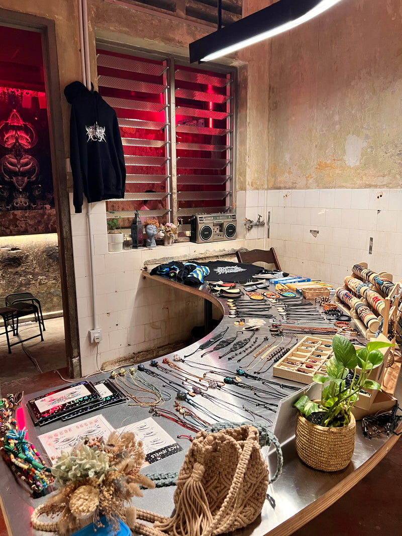 Market booth - Rezonant