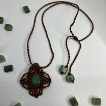 Load image into Gallery viewer, Green Chalcedony Macramé Necklace
