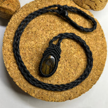 Load image into Gallery viewer, Tiger Iron Macramé Necklace
